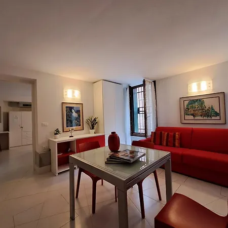 Ca' Priuli 1 Apartment