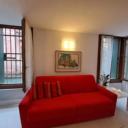 Apartment Ca' Priuli 1 Venice