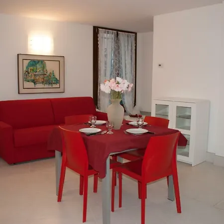 Ca' Priuli 1 Apartment Venice